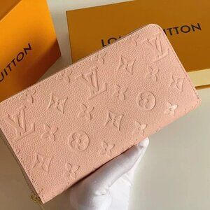 IN SEARCH OF a Pink Medium or Large Wallet